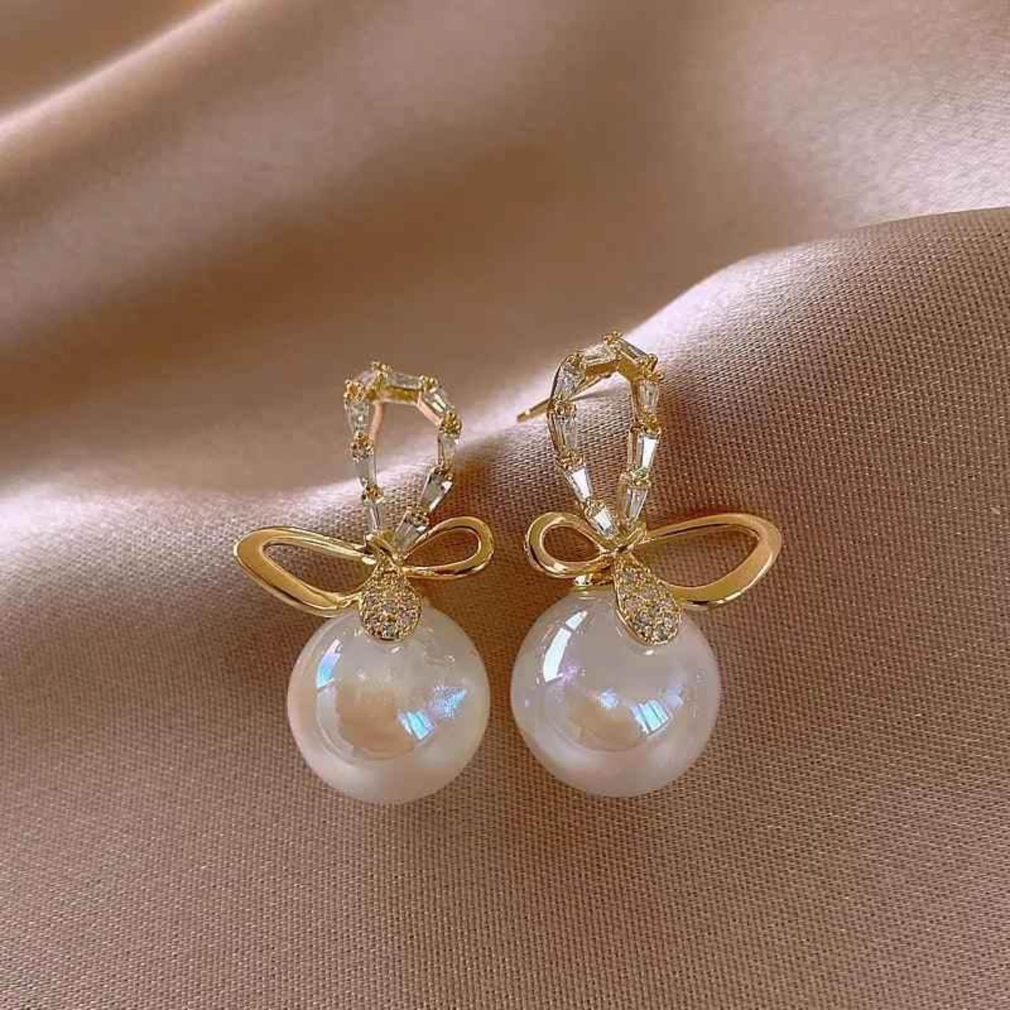 Enmode Latest Stylish Butterfly Charm Gold-Plated Zircon Pearl Earring for Women and Girls