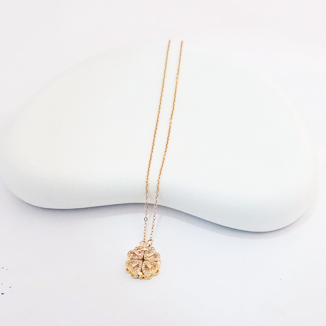 Flower Pendent Necklace