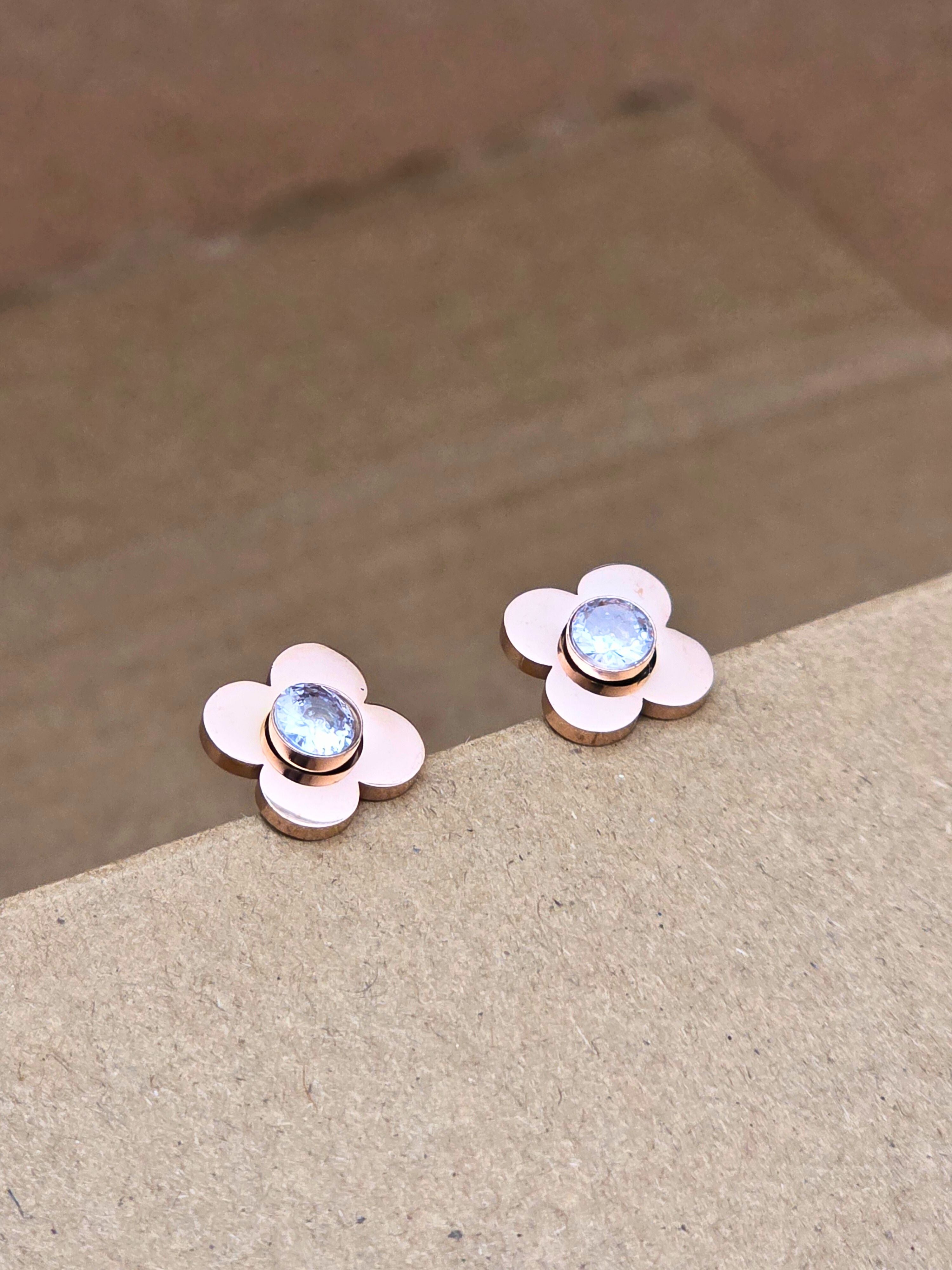 Gold Flower Stud Earring for girls