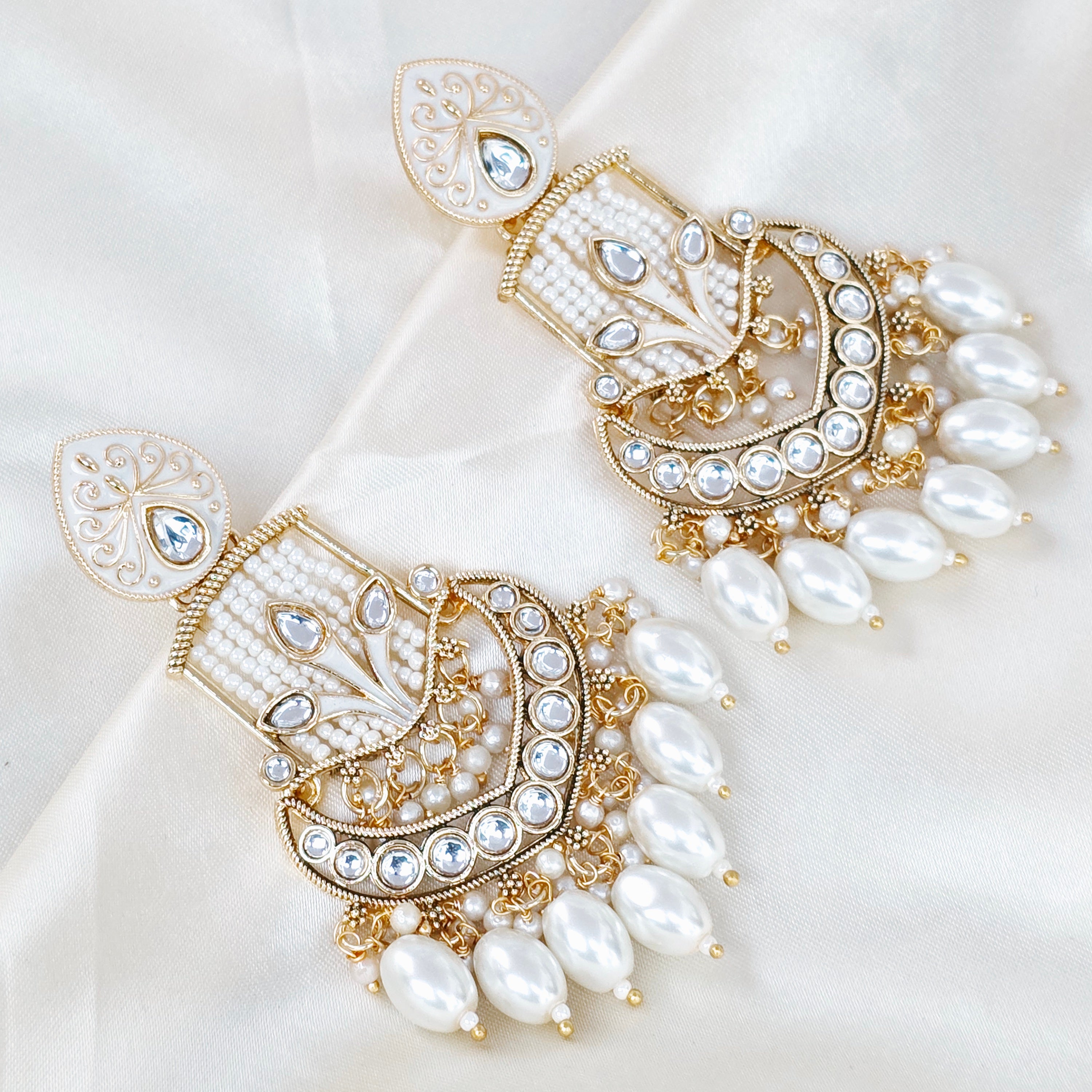 Enmode Fashion Jewellery Gold-Plated Kundan Pearl Dangle Earrings, Traditional Drop Style, White