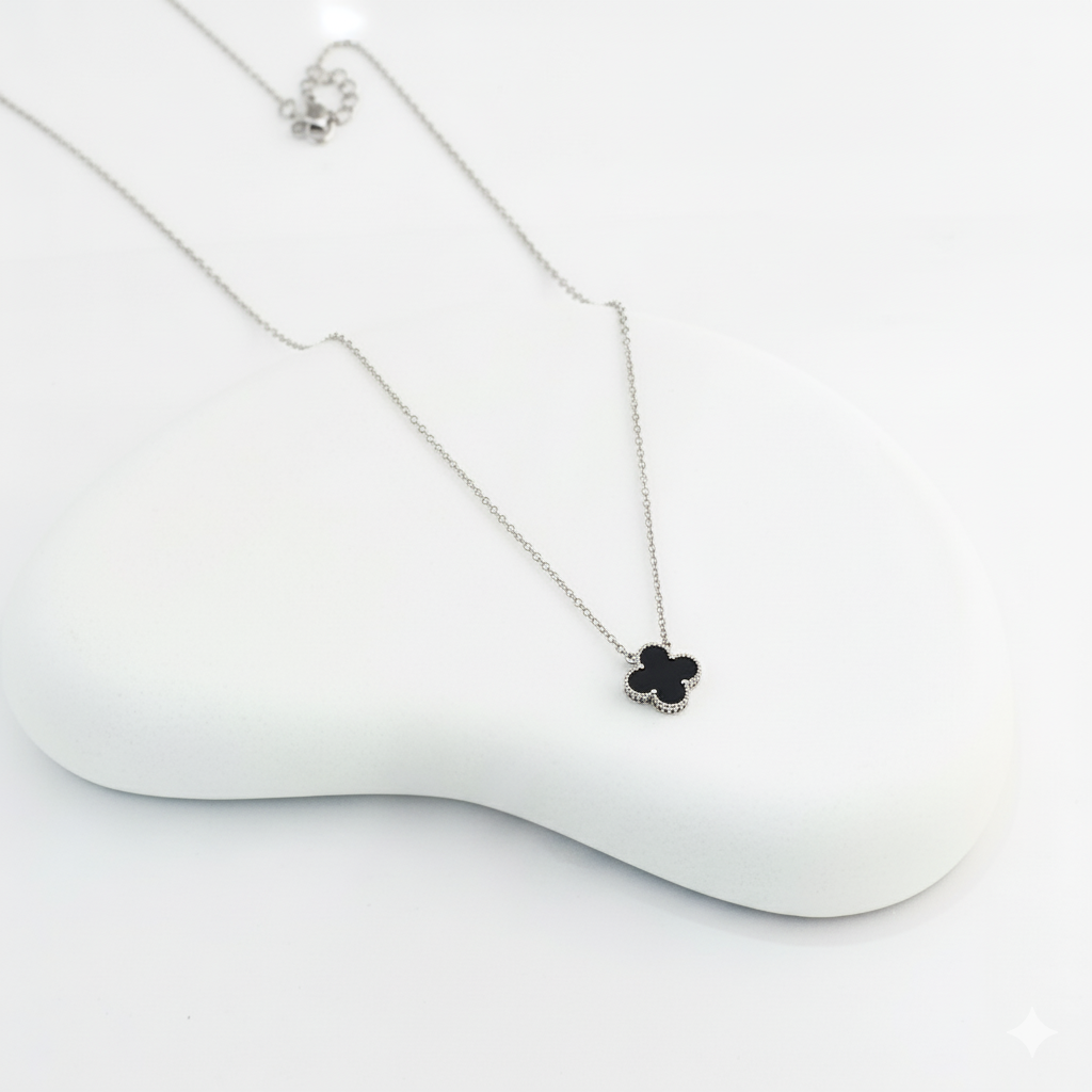 Silver Plated Clover Chain Pendant