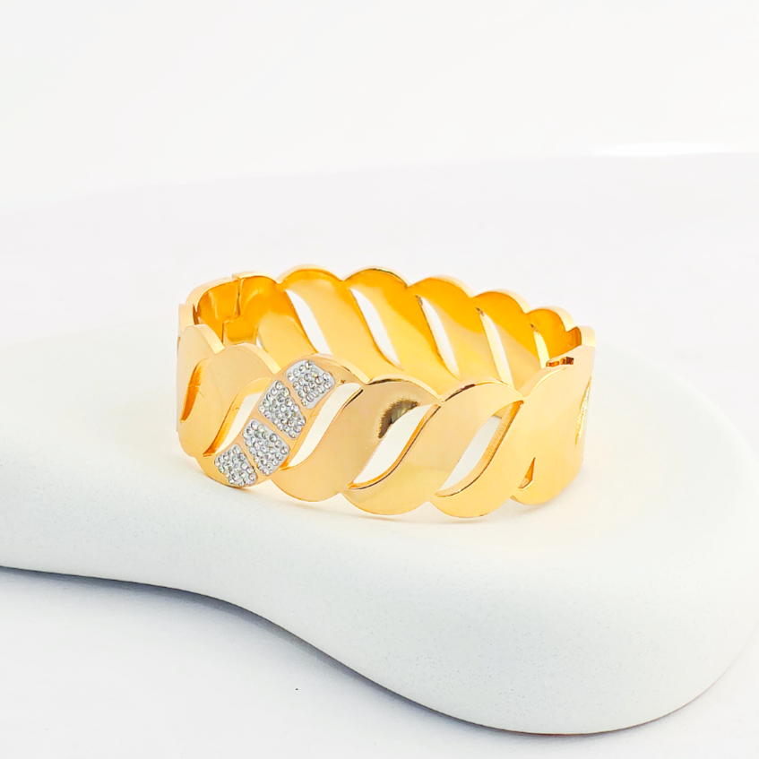 Gold Plated American Diamond Broad Bracelet