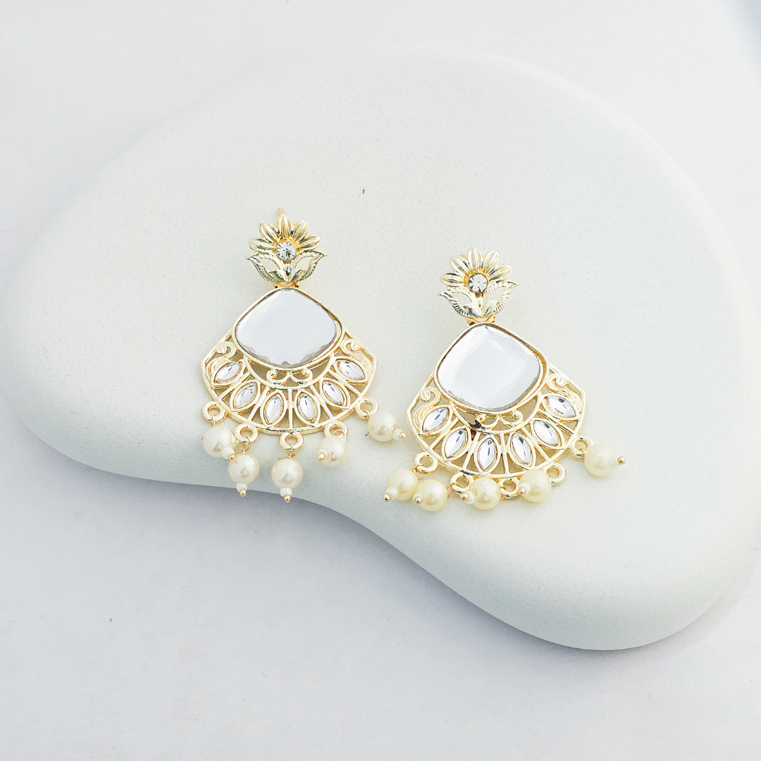 Kundan Pearl Gold Plated Earring