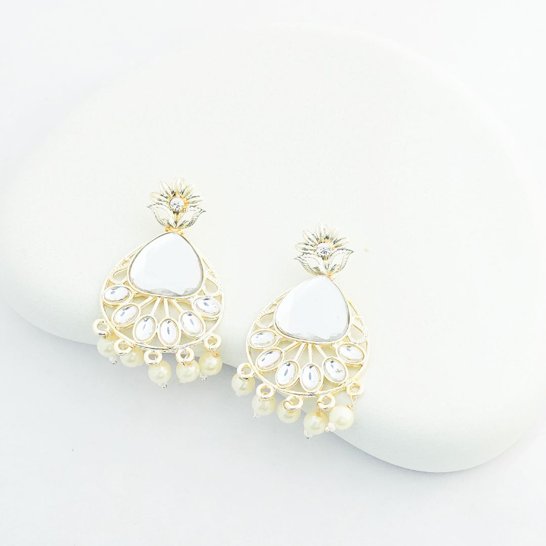 Kundan Drop Shape Pearl Gold Plated Earring