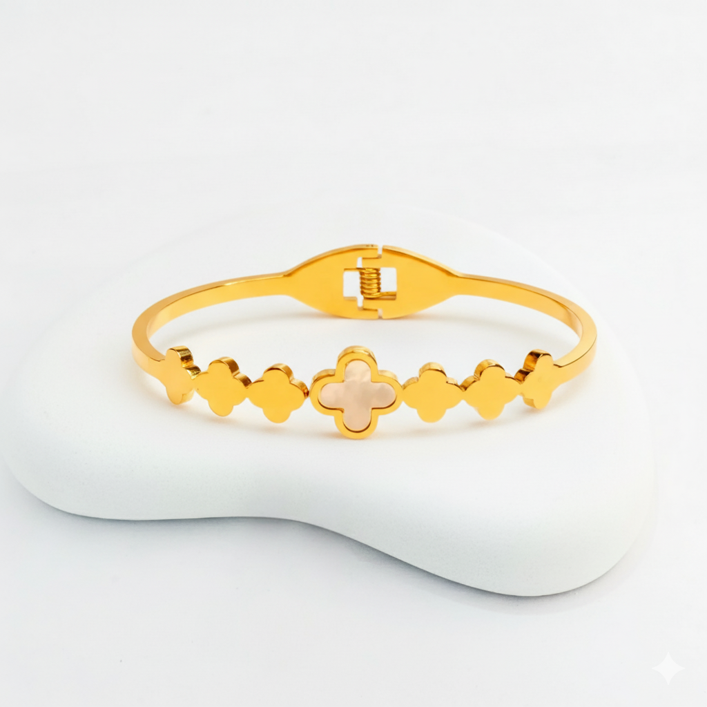 Gold-Plated Clover Charm Bracelet with Mother of Pearl Inlay
